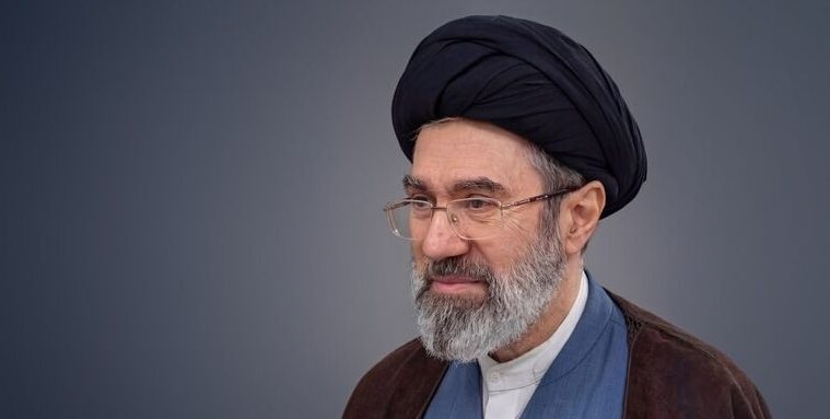 پیام رهبر انقلاب آیت الله سید مجتبی خامنه ای به مناسبت روز کارگر و روز معلم منتشر شد آیت الله سید مجتبی خامنهای - پیام رهبر انقلاب آیت الله سید مجتبی خامنه ای به مناسبت روز کارگر و روز معلم منتشر شد