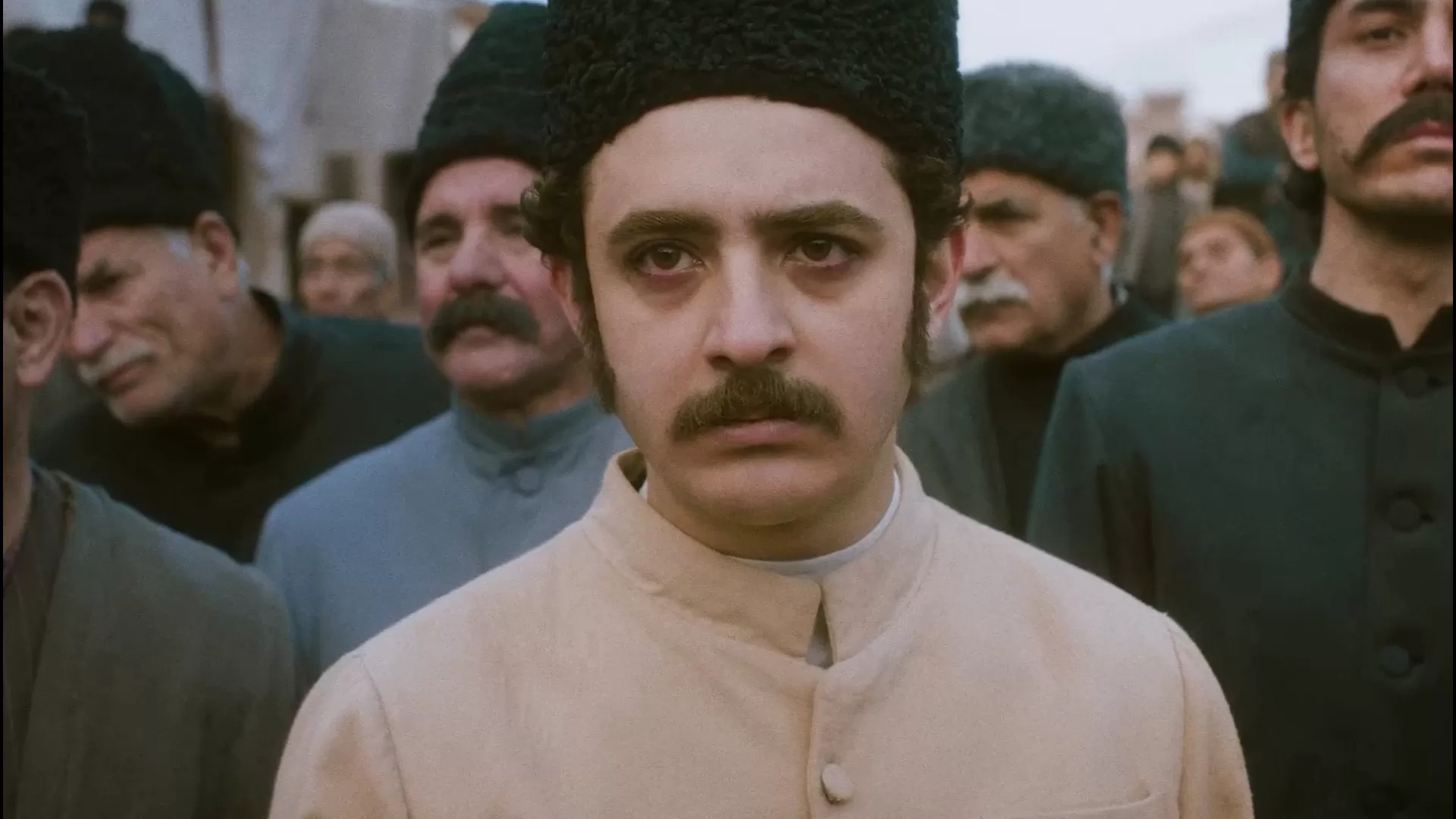 بیوگرافی بازیگران سریال سرخ و سیاه آیدا پناهنده؛ از پارسا پیروزفر تا علی شادمان بیوگرافی - بیوگرافی بازیگران سریال سرخ و سیاه آیدا پناهنده؛ از پارسا پیروزفر تا علی شادمان